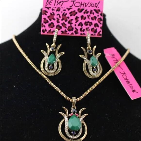 BJ Modern Necklace Earring Set NWT - Picture 1 of 6
